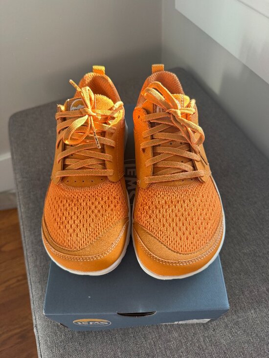 Lems Shoes - Lems Primal Zen Barefoot Shoes – Women’s Size 8 – Color: Nugget